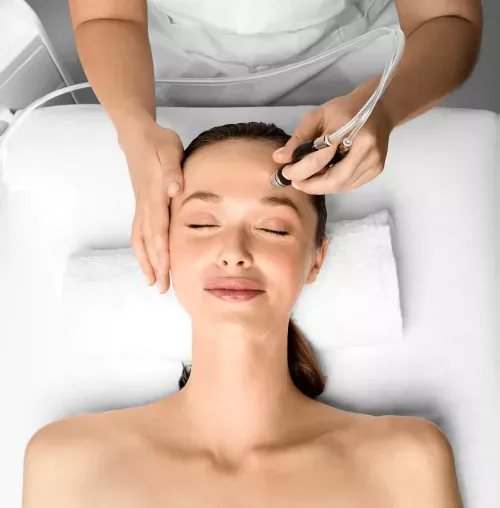 Diamond Glow Facial